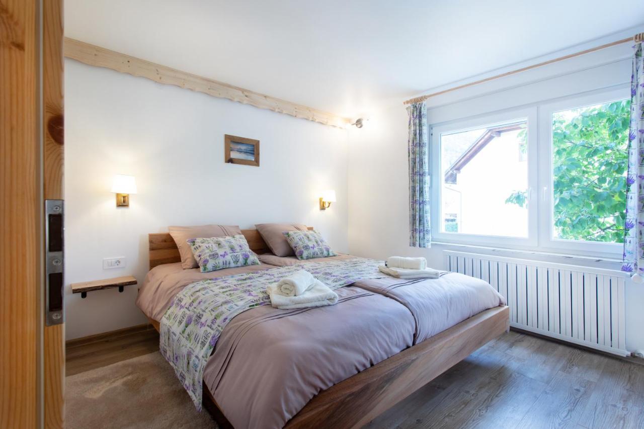 Honey Apartments Zirovnica Eksteriør bilde